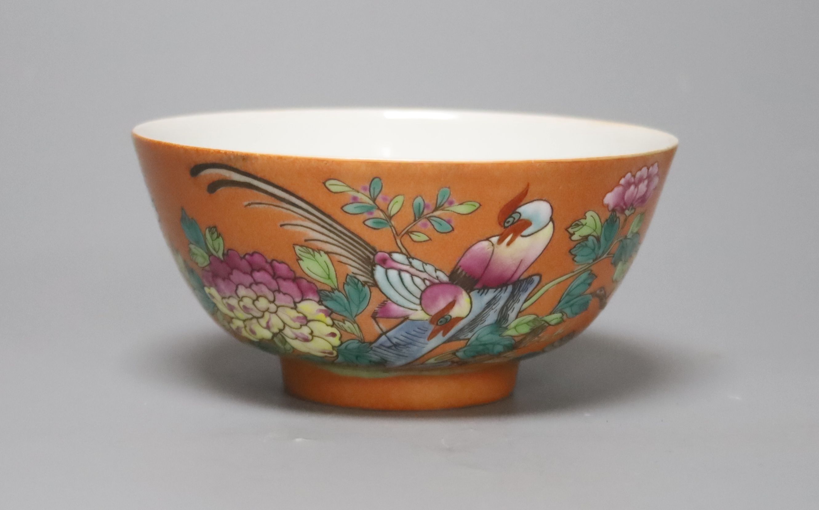 A Chinese orange ground bowl, diameter 11.5cm